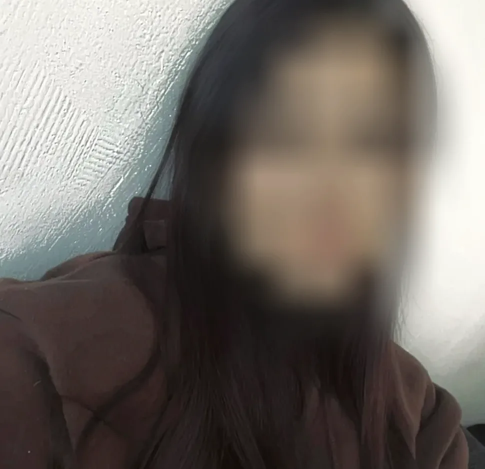 Jacqueline, 21
